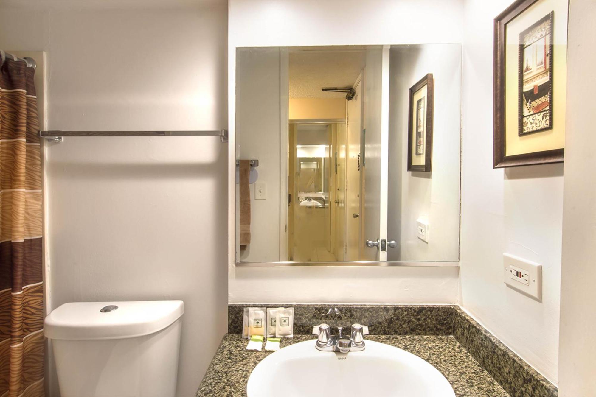 Island Colony 3512 Hotel โฮโนลูลู ภายนอก รูปภาพ