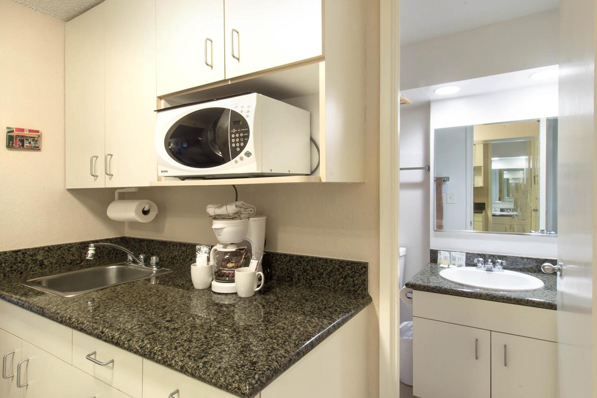 Island Colony 3512 Hotel โฮโนลูลู ภายนอก รูปภาพ